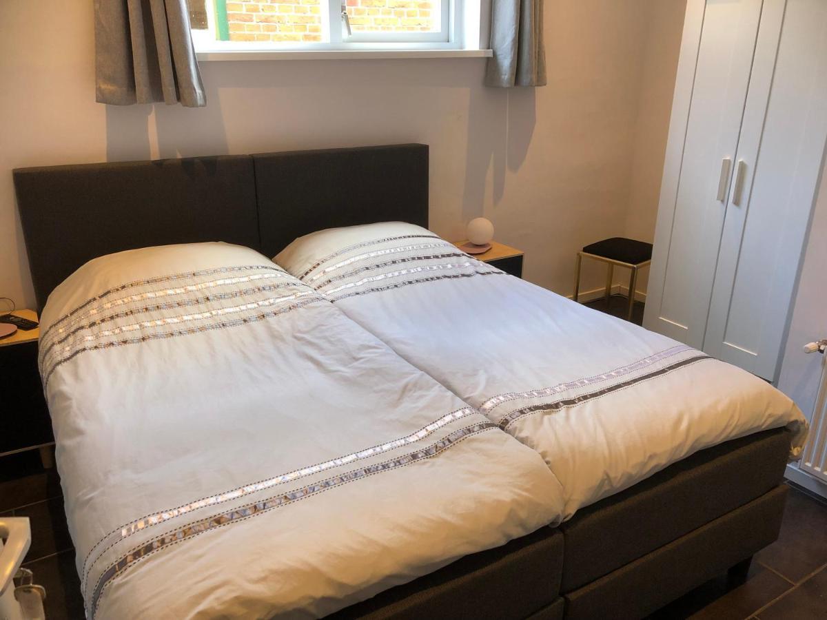 'T Posthuys Bed and Breakfast Leens Exteriör bild